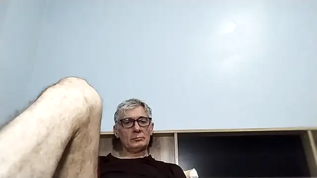 BIGUNCUTHARDCOCK online show from September 23, 6:24 am