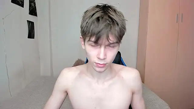 Makentoshi  online show from March 22, 10:28 am