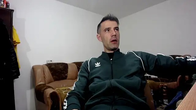 I like older menn online show from March 25, 6:17 am