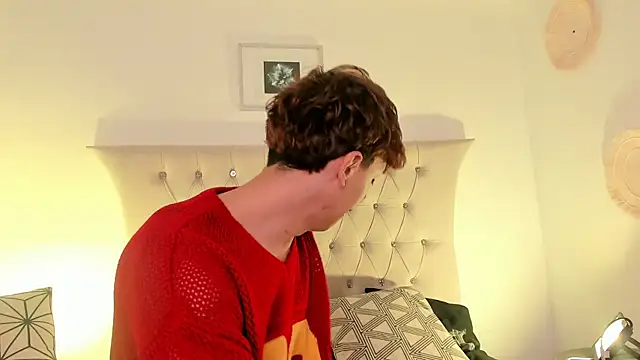 Tomy Rox online show from November 25, 4:36 am