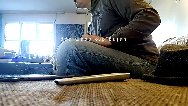 Pegg-fist-me online show from April 3, 5:26 am