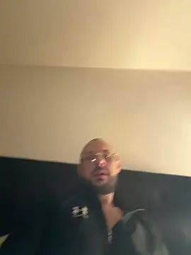 Guitccch online show from January 16, 6:49 am