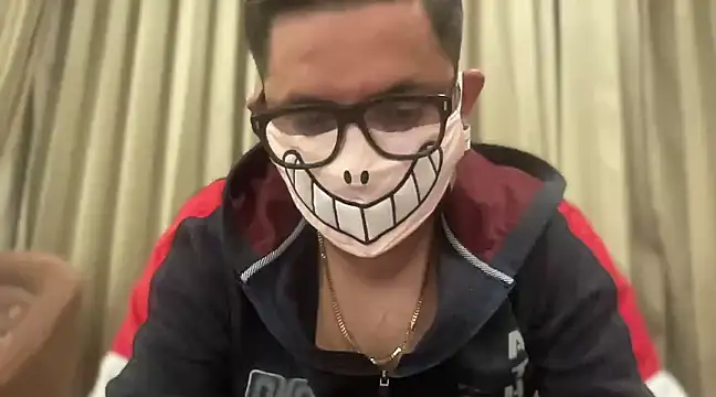 Snapshot of slavekinky001 chatting on January 5, 7:28 pm slavekinky001 online show from January 5, 7:28 pm