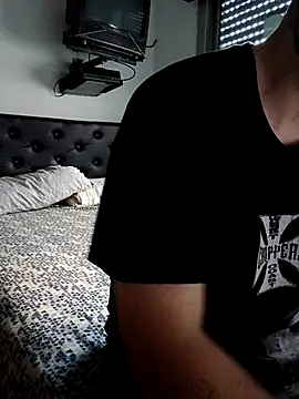 TuBandi2 online show from November 5, 8:55 pm