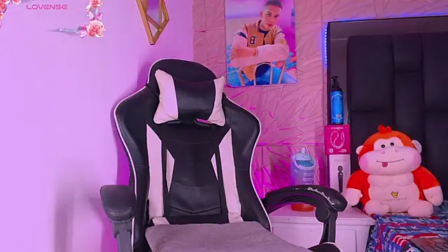 dilan alfonzo online show from March 25, 1:53 am