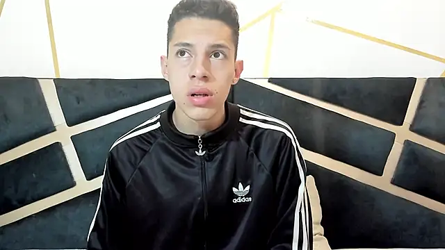 thiago19s online show from December 13, 7:21 pm