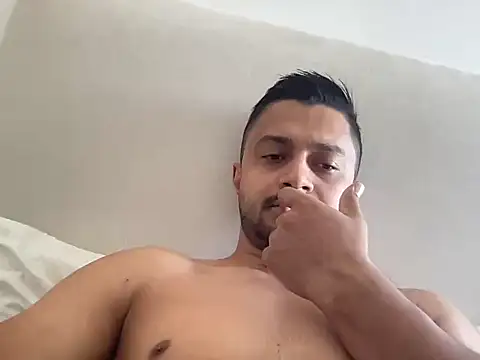 Erik kingston online show from November 17, 4:10 pm