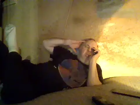 Nightshade7712 online show from March 10, 6:23 pm