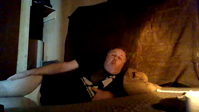 Nightshade7712 online show from October 20, 3:32 am