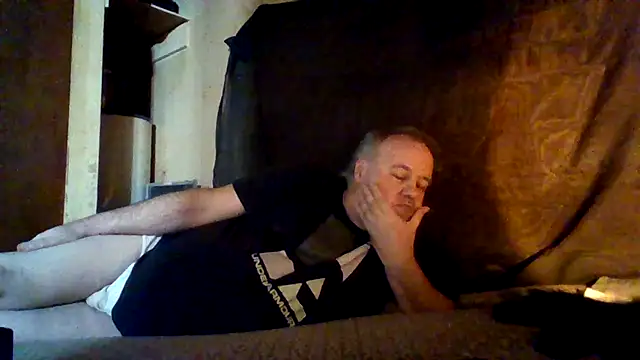 Nightshade7712 online show from November 4, 6:25 am