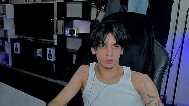 MarkBrowniii online show from March 24, 8:46 pm