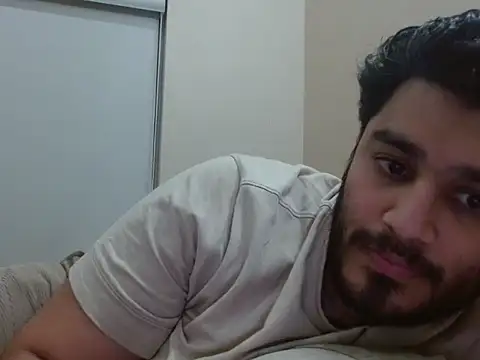 robintoit online show from December 21, 1:02 am