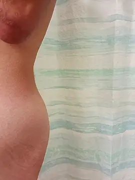 yourdirtysecret 23 online show from February 3, 6:40 am