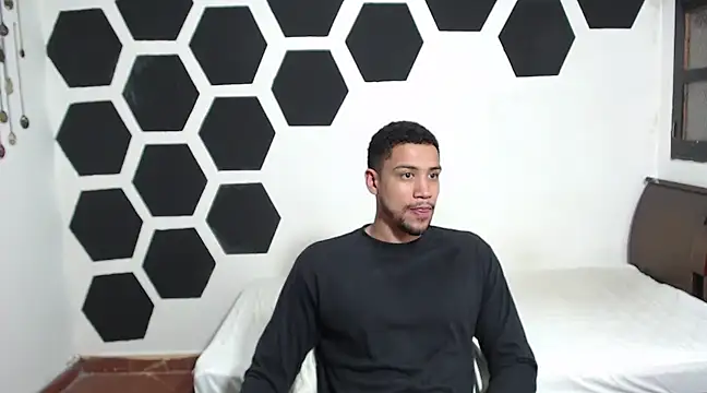 Jhors  Collens online show from January 17, 4:17 am