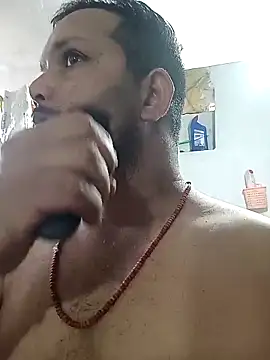 DeepakXxxR86 online show from March 8, 8:51 am