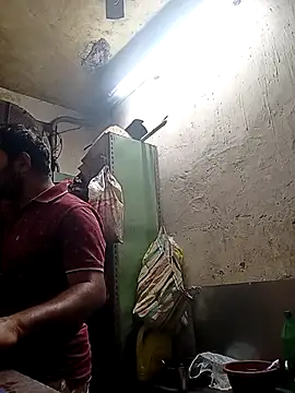 DeepakXxxR86 online show from April 25, 2:58 pm