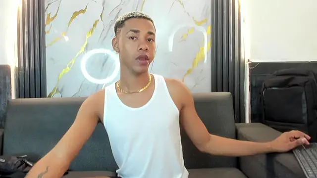 Hottwinkguys online show from February 13, 12:50 am