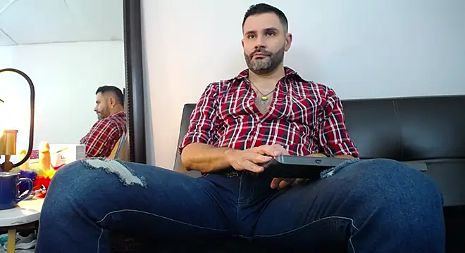 jonasbeards online show from January 10, 8:04 pm