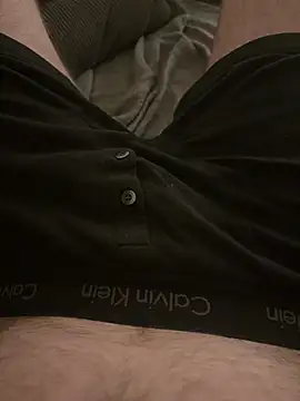 Straightlad95 online show from February 8, 11:53 pm