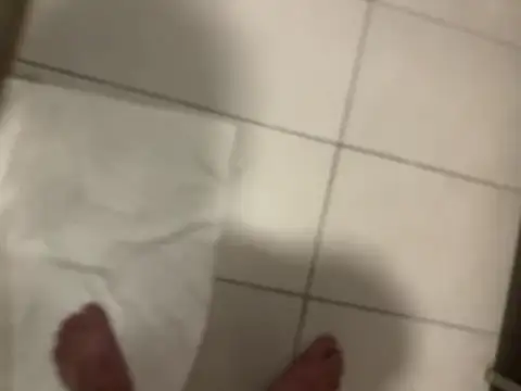 fatbelly112 online show from December 26, 1:32 pm