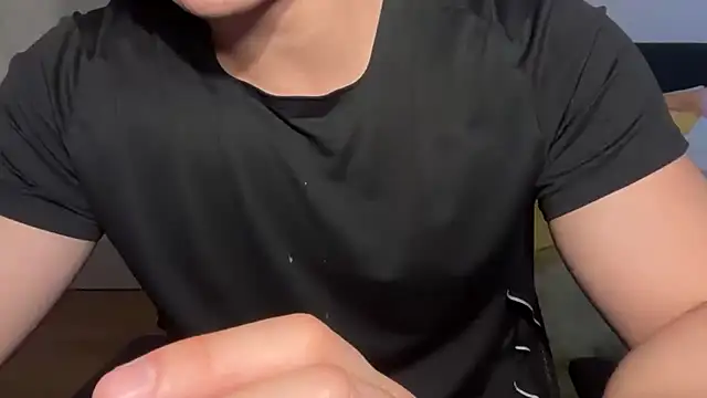 jungcock3210 online show from November 13, 2:22 pm