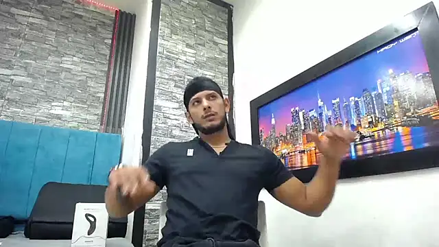 Chris Dick23 online show from March 22, 5:23 am