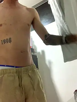 JovenDesobediente online show from October 10, 5:45 am