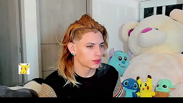 honey skin online show from December 8, 8:47 pm