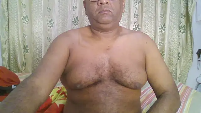 Beargryzzly online show from January 1, 2:31 pm