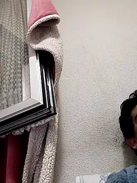 pontins online show from March 14, 10:39 pm