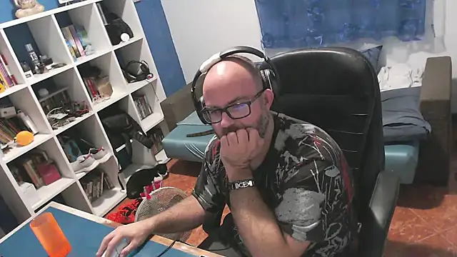 ravingr4d4 online show from October 22, 10:02 pm