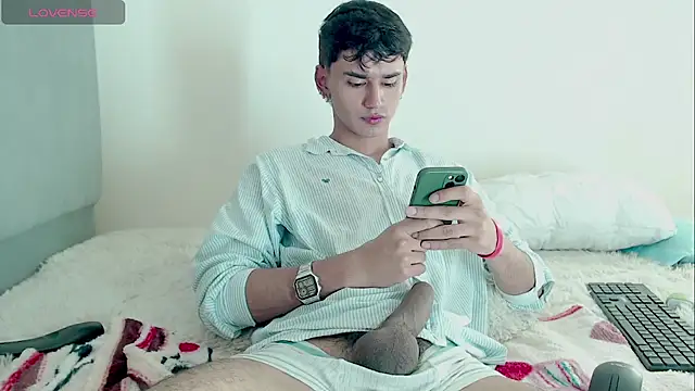 juan stiven online show from February 26, 1:12 pm