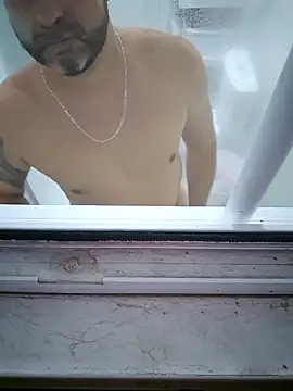 edygaucho3 online show from December 3, 3:12 am