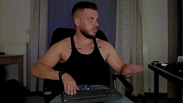 juliusmasters online show from September 17, 11:06 pm