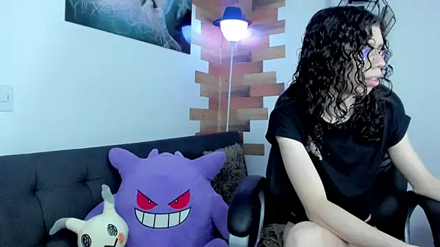 Angel Dust18 online show from December 9, 7:35 pm