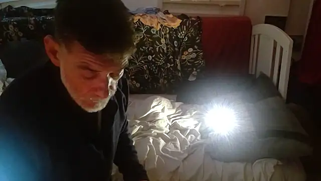 DaddyQuimHot online show from November 26, 3:42 am