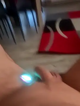 Szeltolo001 online show from March 26, 4:38 am