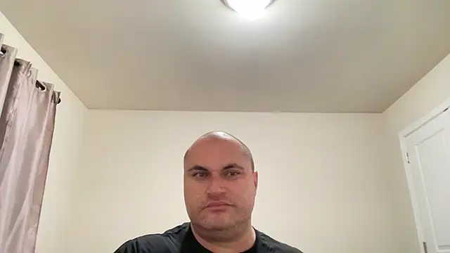 SluggishChase99 online show from December 21, 5:04 am