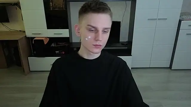 angryzan online show from April 13, 5:19 am