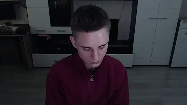 angryzan online show from October 31, 6:39 am