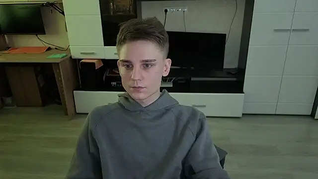 angryzan online show from February 19, 6:54 am