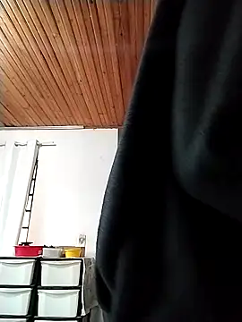 Snapshot of Jay2k69@xh chatting on October 19, 9:23 am Jay2k69xh online show from October 19, 9:23 am