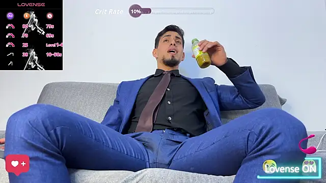 Tom blunt96 online show from March 28, 7:14 pm