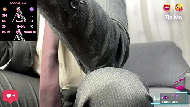 Tom blunt96 online show from November 12, 2:17 am