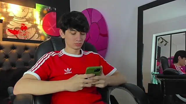 Santi delacruz online show from January 30, 1:42 pm