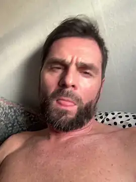 TB1977DK online show from December 17, 12:12 pm