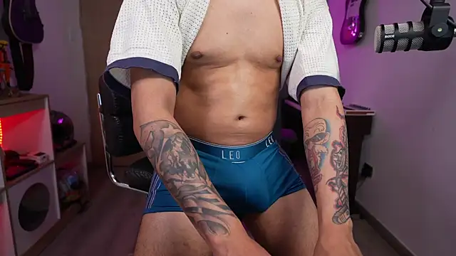 granxarma960 online show from December 4, 5:03 am