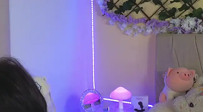 Baby Xian online show from February 18, 1:10 am