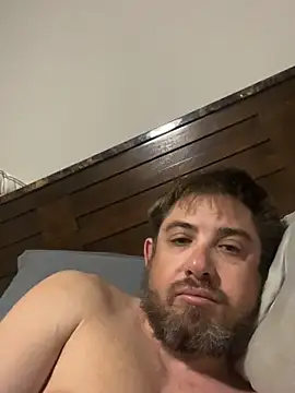 caliguy37 online show from February 10, 6:29 am