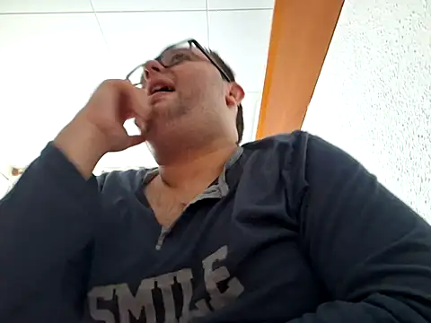 Javier bear online show from January 12, 10:45 am